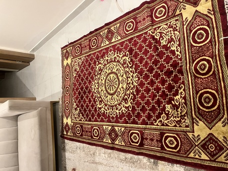 Juffair, Clothing & Accessories, BHD 3,  Long Floor Carpet Decent Condition Only For 3 BD