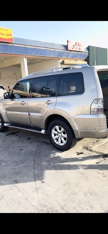 Riyadh, Vehicles, Cars & Trucks , SAR 26500,  Mitsubishi Pajero,  2010,  Automatic,  407000 KM,  SAR 26500,  GLS N 4WD, , , 407xxx KM, Option For Urgent Sale