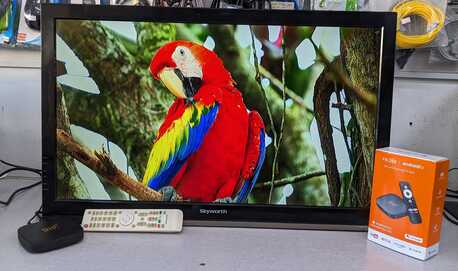 Manama, Tablet Computers, BHD 33,  PHILIPS 32" LED TV With NEW Boxpack 8K Ultra HD Smart TV Box (Just Plug & Play)