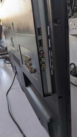 Manama, Tablet Computers, BHD 33,  PHILIPS 32" LED TV With NEW Boxpack 8K Ultra HD Smart TV Box (Just Plug & Play)