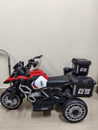 Jubail, Baby & Kid Stuff, SAR 280,  Urgent Sale: 3 Wheel Kids Rechargeable Battery Electric Bike With Charger