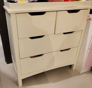 Al Malqa, Baby & Kid Stuff, SAR 500,  Kids Bed (Cot), Chest Of Drawers, Jumperoo, Free Delivery