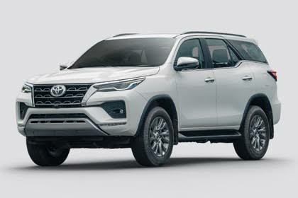 Riyadh, Passenger Transport, Driver With Hilux/Fortuner Car