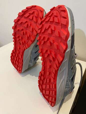 Makkah, Clothing & Accessories, SAR 100,  SALOMON Wander Men