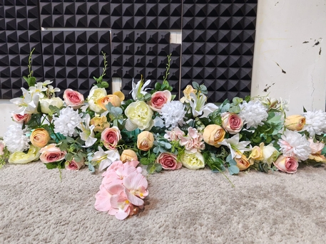 Jubail, Florist, Florist & Balloon Workman / Decoration Service.