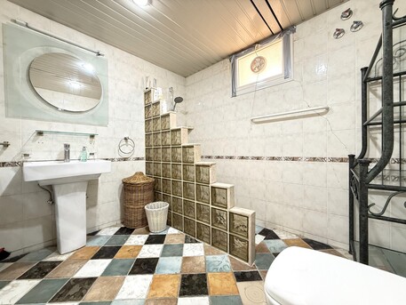 Kuwait City, Apartments/Houses, KWD 1300/month,  6 BR,  Salwa - Large 6 Bedrooms Duplex With Yard