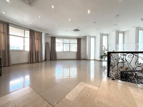 Kuwait City, Apartments/Houses, KWD 1300/month,  6 BR,  Salwa - Large 6 Bedrooms Duplex With Yard