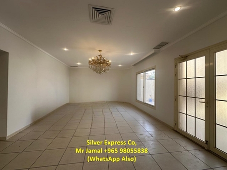 Kuwait City, Villas, KWD 1500,  400 Sq. Meter,  2 ? Storayed 7 Bedroom Private Villa For Rent In Egaila.
