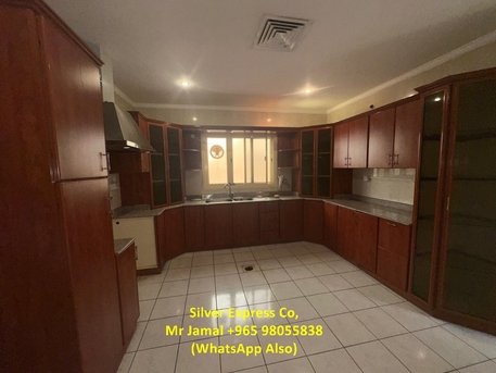 Kuwait City, Villas, KWD 1500,  400 Sq. Meter,  2 ? Storayed 7 Bedroom Private Villa For Rent In Egaila.