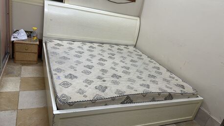 Al Baha, Furniture, SAR 400,  KING SIZE DOUBLE BED WITH MADICATED MATTRESS ALONG WITH BIG ALMIRAH FOR SALE