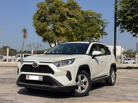 Manama, Vehicles, Cars & Trucks , BHD 7700,  Toyota RAV4,  2021,  Automatic,  122000 KM,  Single Owner Call : 33662799