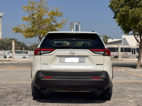 Manama, Vehicles, Cars & Trucks , BHD 7700,  Toyota RAV4,  2021,  Automatic,  122000 KM,  Single Owner Call : 33662799