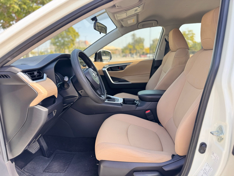 Manama, Vehicles, Cars & Trucks , BHD 7700,  Toyota RAV4,  2021,  Automatic,  122000 KM,  Single Owner Call : 33662799