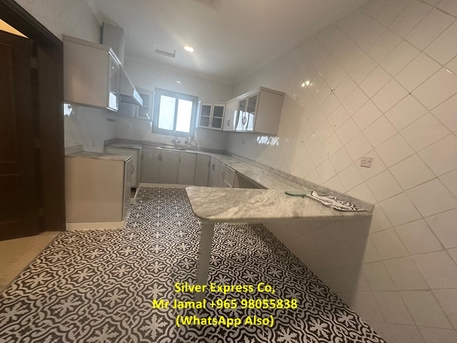 Kuwait City, Apartments/Houses, KWD 450/month,  3 BR,  100 Sq. Meter,  A Very Nice Huge Big & Spacious Ground Villa Flat In Egaila.