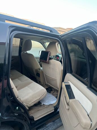 Hara, Vehicles, Cars & Trucks , SAR 15000,  Ford Explorer,  2009,  Automatic,  300000 KM,   Immaculate Condition For Sale Family Used Car 15000sar