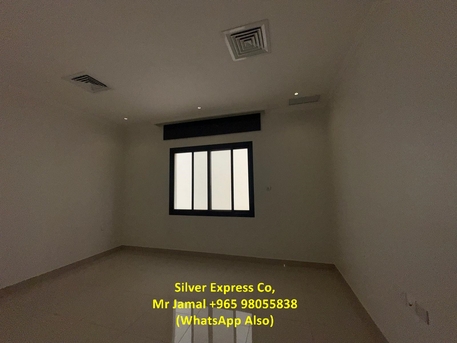 Mubarak Al-Kabeer, Apartments/Houses, KWD 450/month,  3 BR,  100 Sq. Meter,  3 Bedroom Fully Sunny Apartment For Rent In Finatees.