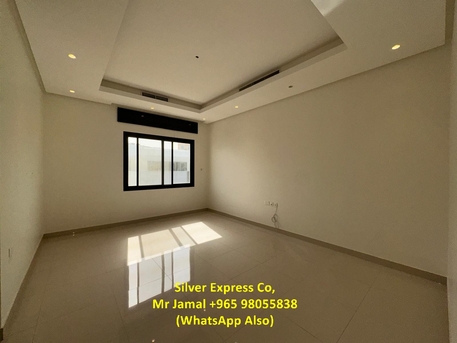 Mubarak Al-Kabeer, Apartments/Houses, KWD 450/month,  3 BR,  100 Sq. Meter,  3 Bedroom Fully Sunny Apartment For Rent In Finatees.