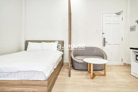 Ho Chi Minh City, Apartments/Houses, VND 11900000/month,  Furnished,  Studio,  25 Sq. Meter,  Cozy Studio With Large Window Apartment For Rent In District 1