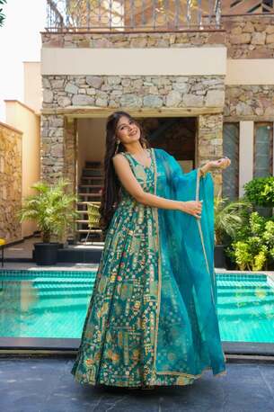 Jaipur, Clothing & Accessories, INR 8000,  Shop Luxurious Firoza Silk Maxi Suit Set Online
