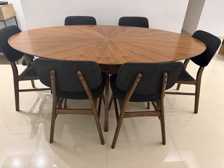 Manama, Furniture, BHD 60,  Dining Table & 6 Chairs & Full Set Couch