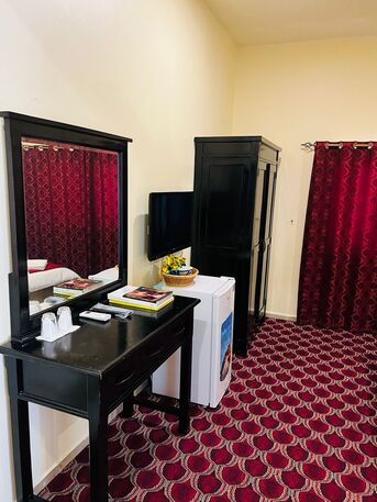 Sharjah, Holiday/Vacation Rentals, AED 3600/month,  Studio,  Cheap Hotel Room In Sharjah Near Clock Tower Al Nabba