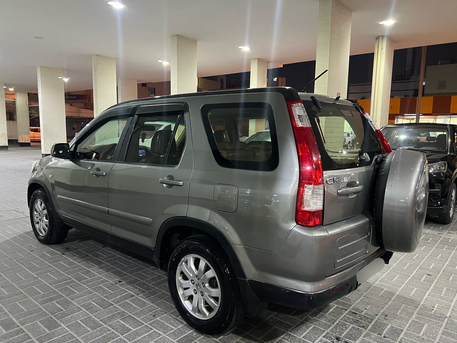Riffa, Vehicles, Cars & Trucks , BHD 1400,  Honda CR-V,  2006,  Automatic,  400000 KM,    Full Option For Sale