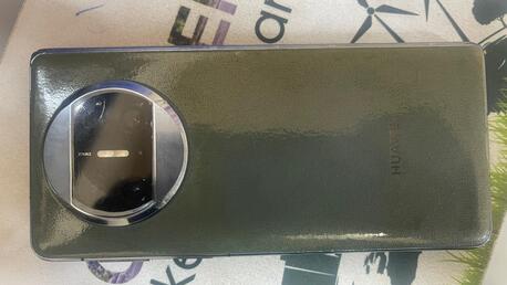 Jeddah, Electronics, SAR 2600,  Hauwei Mate X3