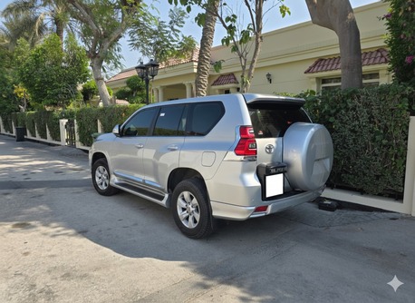 Manama, Vehicles, Cars & Trucks , BHD .20500,  Toyota Land Cruiser PRADO,  2022,  Automatic,  41500 KM,  Low Mileage-41,500kms-Comprehensive Insurance Of BD.220,000 Till March 2026