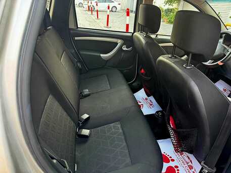 Manama, Vehicles, Cars & Trucks , BHD 1600,  Renault Duster,  2015,  Automatic,  98000 KM,   - Call Mr. Walter 34118049