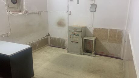 Al Batha, Apartments/Houses, SAR 750/month,  Studio,  Bachelor Room For Rent - Shared Kitchen+washroom