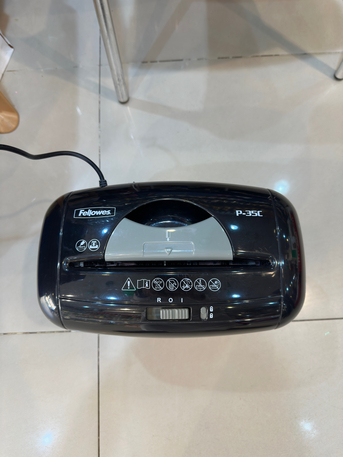 Riyadh, Electronics, SAR 200,  Papper Shredder