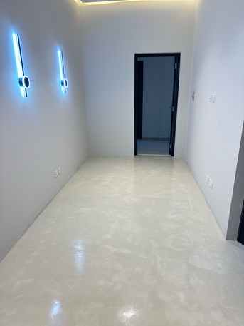 Manama, Interior Design, Microcement Floor & Wall Finishes Work Across Bahrain