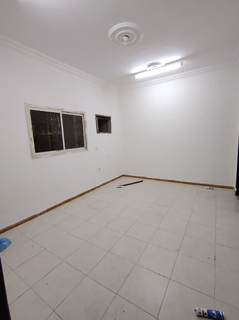 Al Rawdah, Apartments/Houses, SAR 40000/year,  4 BR,  GROUND FLOOR FAMILY APARTMENT WELL MAINTAIN NICE LOCATED VERY LARGE HOUSE
