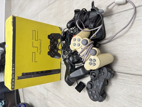 Adliya, Video Games, BHD 18,  PS2 + Joysticks