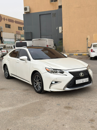 Al Khalidiyah, Vehicles, Cars & Trucks , SAR 45000,  Lexus ES 350,  2013,  Automatic,  695000 KM,    Full Options