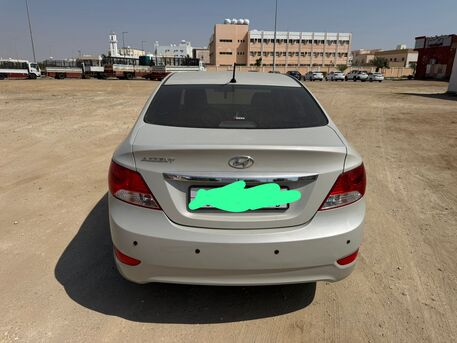 Yanbu, Vehicles, Cars & Trucks , SAR 31000,  Hyundai Accent,  2017,  Automatic,  140822 KM,   ,  140822km, Genuine Condition With Cruise And Eco Control