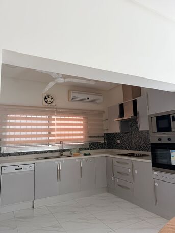 Muharraq, Apartments/Houses, BHD 600/month,  Furnished,  4 BR,  Semi Furnished House Available In Abu Kuwara