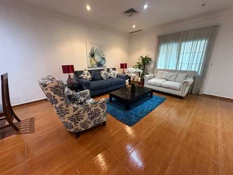 Kuwait City, Apartments/Houses, KWD 600/month,  Furnished,  3 BR,  200 Sq. Meter,  Lovely Furnished 3-Bedroom Apartment In Paradise Villas