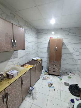 Al Suwaidi, Air Conditioners, SAR 1400,  Ac And Kitchen Cabinets