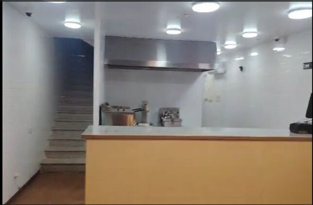 Madinah, Businesses For Sale, Well Known And Runinng Broast Shop In Jurf Madinah Is Available For Sale