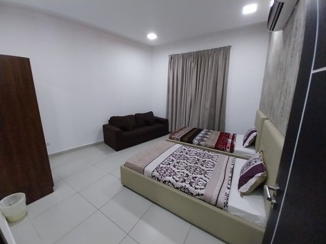 Manama, Apartments/Houses, BHD 370/month,  Furnished,  2 BR,  180 Sq. Meter,  Spacious 2br In Seef Unlimited