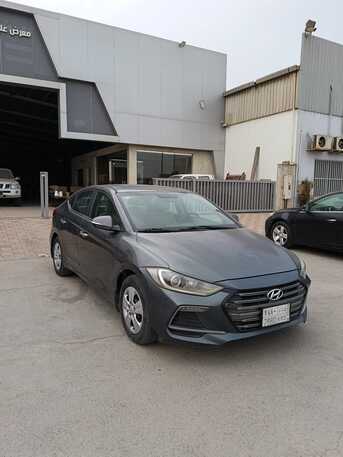 Riyadh, Vehicles, Cars & Trucks , SAR 33000,  Hyundai Elantra,  2018,  Automatic,  293606 KM,