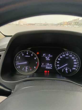 Riyadh, Vehicles, Cars & Trucks , SAR 33000,  Hyundai Elantra,  2018,  Automatic,  293606 KM,
