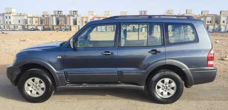 Riyadh, Vehicles, Cars & Trucks , SAR 20000,  Mitsubishi Pajero,  2007,  Automatic,  326000 KM,    SUV Full Option 4x4 Vehicle Is In Excellent Condition