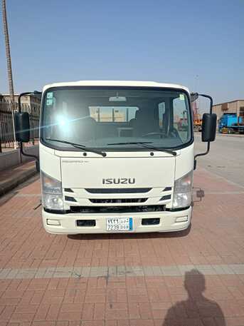 Riyadh, Vehicles, Cars & Trucks , SAR 98000,  Isuzu,  2022,  Automatic,  67000 KM,  For Sale: