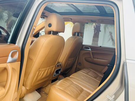 Manama, Vehicles, Cars & Trucks , BHD 1600,  Porsche Cayenne,  2006,  181000 KM,  First Owner - Turbo - Full Option