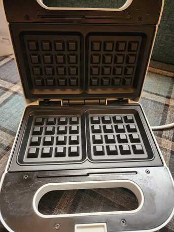 Jeddah, Appliances, SAR 50,  Urgent Sale!!! New Geepas Waffle Maker (Leaving The Country Soon)