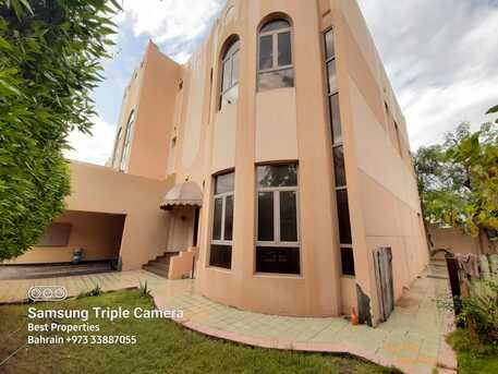 Hamala, Villas, BHD 800,  300 Sq. Meter,  MODERN VILLA /GARDEN/POOL SEMI FURNISHED INCLUSIVE