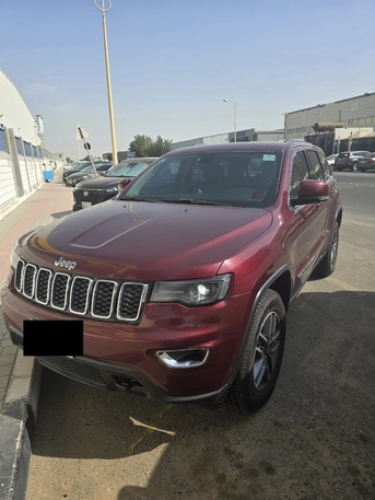 Jeddah, Vehicles, Cars & Trucks , SAR 110000,  Jeep Grand Cherokee Laredo,  2020,  Automatic,  91000 KM,  SUV For SALE, Single Owner
