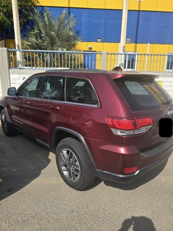 Jeddah, Vehicles, Cars & Trucks , SAR 110000,  Jeep Grand Cherokee Laredo,  2020,  Automatic,  91000 KM,  SUV For SALE, Single Owner